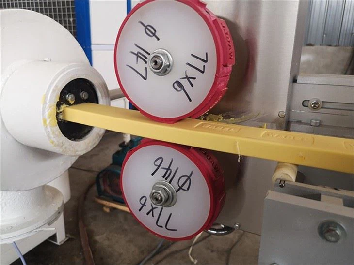 Small Liquid Bar Soap Making Machine